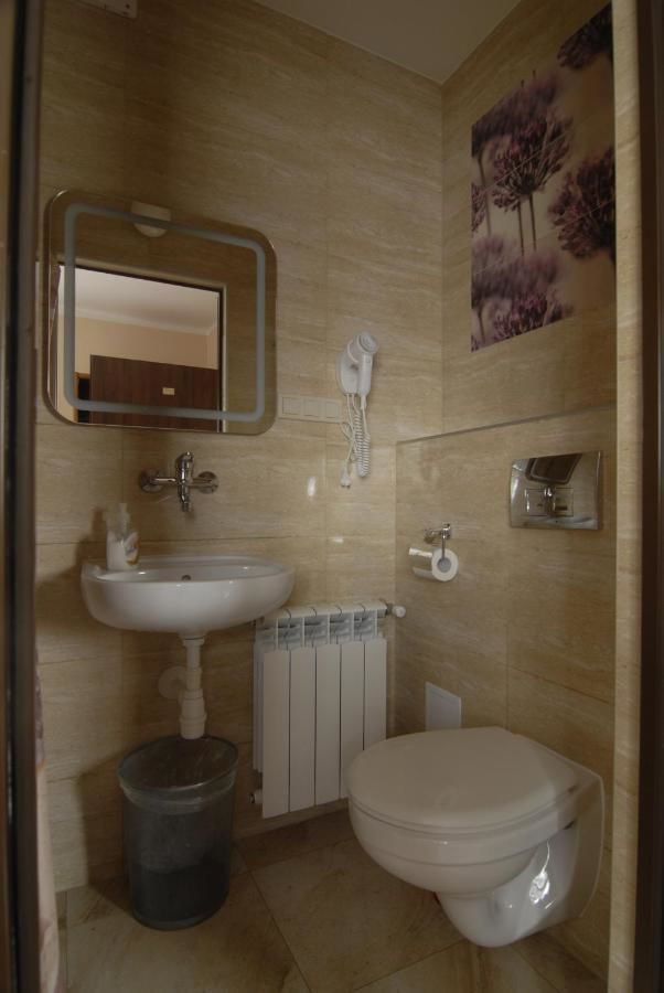 Мотели Motel u Olka Boczów-33